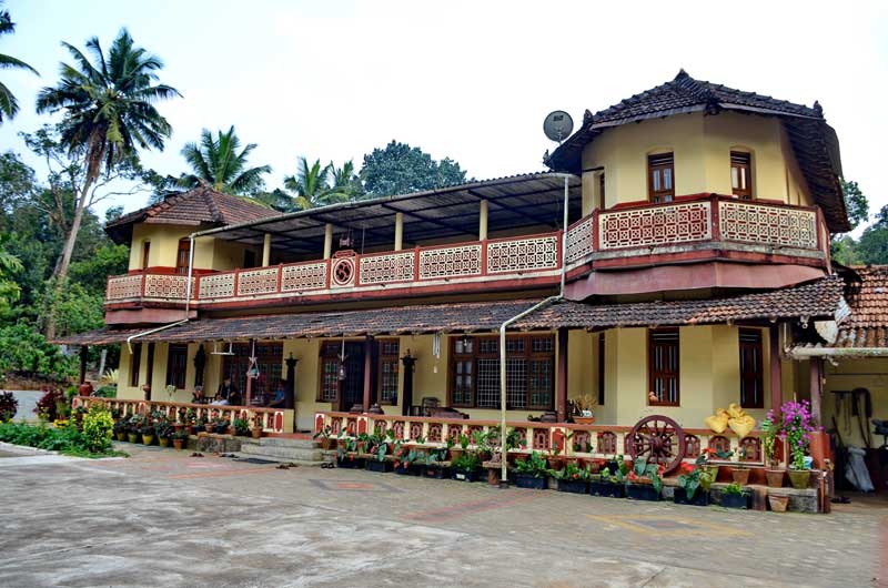 Sriniketana Homestay
